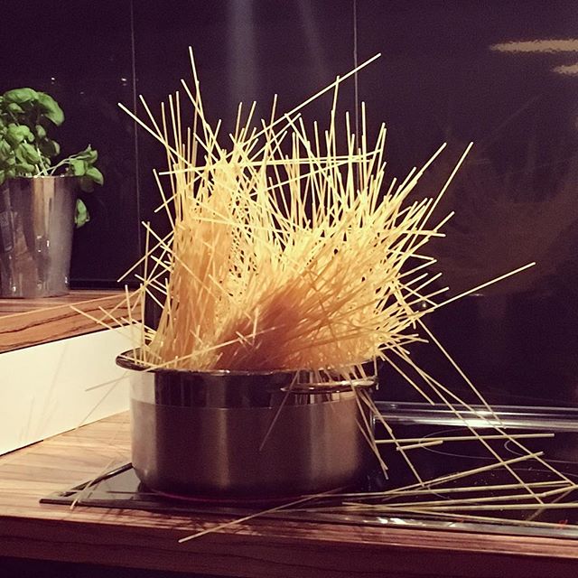 Spaghetti kochen ohne Wasser wie Johann Lafer